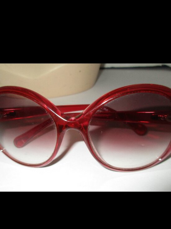 Vintage 2000\'s Oversized Dolce & Gabbana D&G Red Sunglasses Made In Italy